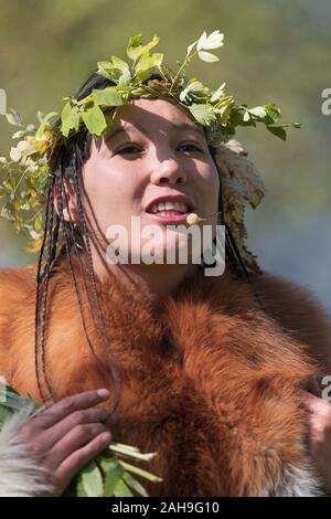 Qanday qilib mushuk tatuirovkasini olish mumkinligini onlayn tomosha qiling Aboriginal kannibal vahshiy porno tomosha qiling