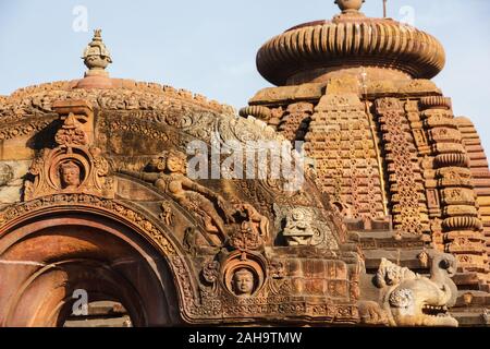 The beautifully ornate carvings on the entrance arch of the ancient Mukteshvara temple in Bhubaneshwar in Orissa, India. Stock Photo