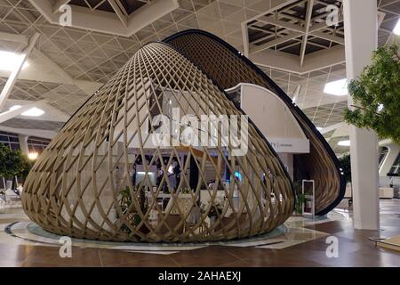 25.03.2018, Baku, , Azerbaijan - Waiting hall in the terminal of Heydar Aliyev International Airport. 00S180325D145CAROEX.JPG [MODEL RELEASE: NOT APPL Stock Photo