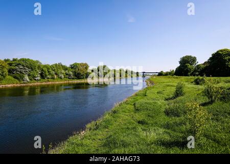 04.05.2019, Wesel, North Rhine-Westphalia, Germany - Lippe at the mouth of the river Lippemuendung, view upstream in direction of the bridge Schillstr Stock Photo