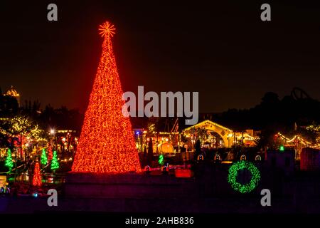 Orlando, Florida. December 21, 2019. Big Christmas Tree at Seaworld Stock Photo