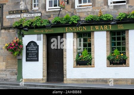 Ensign Ewart Pub, The Royal Mile, Edinburgh, Scotland, United Kingdom Stock Photo