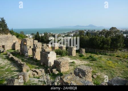 The old Punic (Carthaginian) archaeological ruins at Byrsa Hill in the posh Tunis suburb of Carthage, on the Mediterranean coast of Tunisia. Stock Photo