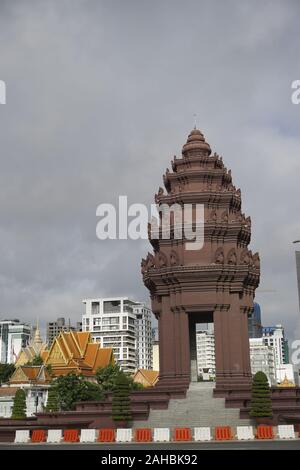 Independence monument, Phnom Penh, Cambodia Stock Photo