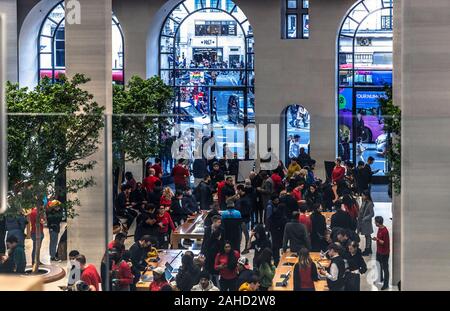 Busy Apple store, Regent Street, London, England, UK. Stock Photo