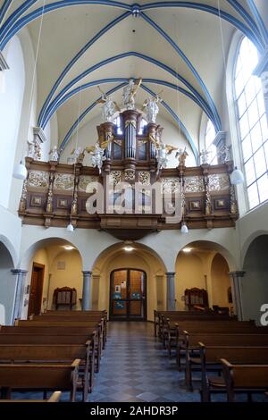 Barocke Schlosskirche St. Maria von den Engeln, Brühl, Nordrhein ...