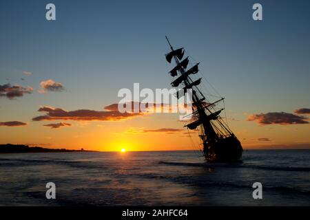 Beautiful Sunrise Next To A Vintage Brigantine Sailboat Stock Photo Alamy