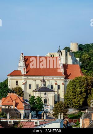 Townscape with John the Baptist Church, elevated view, Kazimierz Dolny, Lublin Voivodeship, Poland Stock Photo