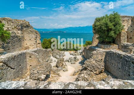 Ruins of Catullo's Villa at Sirmione, on Lake Garda, Province of Brescia, Lombardy, Italy.