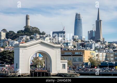 San Francisco view from the bay, including the pier 43 archway , Coit Tower, the Transamerica Pyramid, and Salesforce Tower still under construction Stock Photo