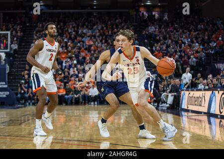 December 29, 2019: Virginia Cavaliers guard Kody Stattmann (23) drives towards the basket during NCAA basketball action between the Navy Midshipmen and the Virginia Cavaliers at John Paul Jones Arena Charlottesville, VA. Jonathan Huff/CSM. Stock Photo