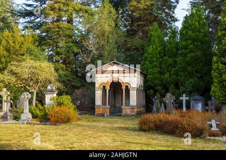 Mausoleum of Sir William Richard Drake in South Cemetery, Brookwood Cemetery, Cemetery Pales, Brookwood, near Woking, Surrey, southeast England, UK Stock Photo