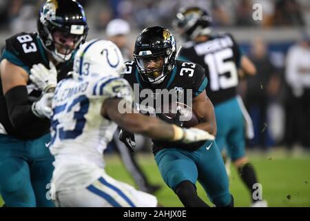 Jacksonville, FL, USA. 29th Dec, 2019. Jacksonville Jaguars defeat Indianapolis Colts 38-20 in NFL action in Jacksonville, FL 12/30/2019. Credit: Frakes-Heald/ZUMA Wire/Alamy Live News Stock Photo