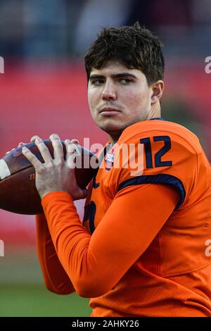 Santa Clara, California, USA. 30th Dec, 2019. Illinois Fighting Illini quarterback Matt Robinson (12) warms up during the Redbox Bowl game between the University of California Golden Bears and the University of Illinois Fighting Illini at Levi's Stadium in Santa Clara, California. Chris Brown/CSM/Alamy Live News Stock Photo