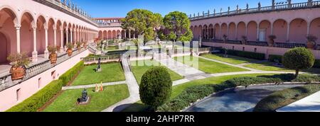 'The Ringling', the State Art Museum of Florida, Sarasota FL USA. Dedicated to the legacy of John and mable Ringling. Stock Photo