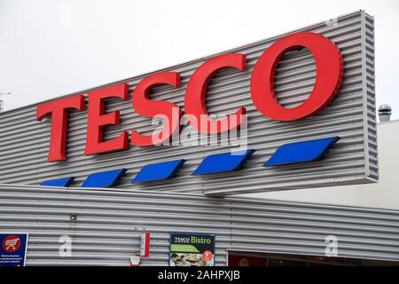 Shopping mall Tesco in Gdynia, Poland. December 15th 2019 © Wojciech Strozyk / Alamy Stock Photo Stock Photo