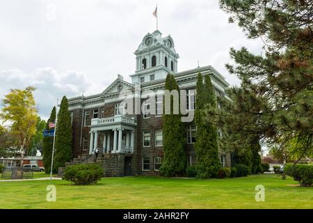 Prineville, Oregon - May 15, 2015: The Crook County Courthouse Stock Photo