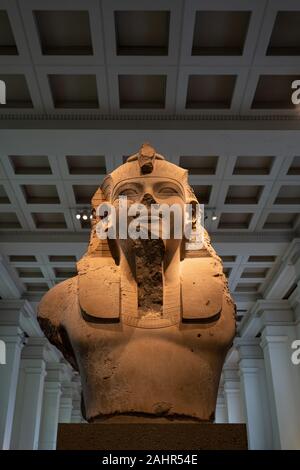 Statue of Amenhotep III in the British Museum, London, UK Stock Photo