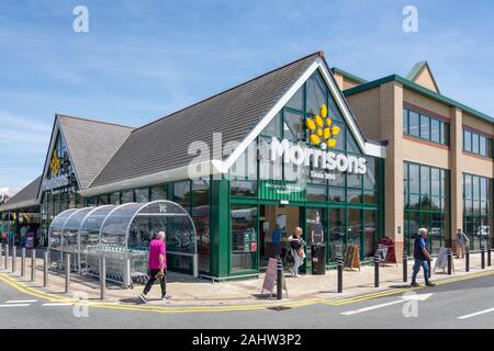 Morrisons Supermarket, Kingsley Road, Bideford, Devon, England, United Kingdom Stock Photo