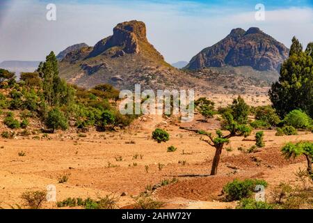 ETHOPIA, spectacular mountain landscape between Axum and Yeha Stock Photo