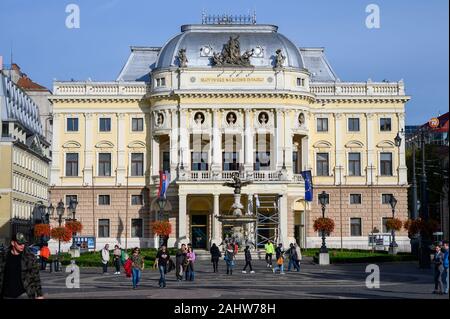 'SND' (Slovenske narodne divadlo) - Slovak National Theatre in 'Hviezdoslavovo namestie' (Hviezdoslav's square) in Bratislava, Slovakia. Stock Photo