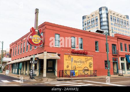 Memphis, TN / USA - December 28, 2109: Hard Rock cafe in Memphis, TN on the corner of Beale St, and Second St. Stock Photo