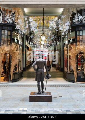 Chritsmas decorations in Piccadilly Arcade, Jermyn Street, St James's, London, England Stock Photo