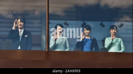 Tokyo, Japan. 02nd Jan, 2020. (L-R)Japan's Crown Prince Akishino, Crown Princess Kiko, Princess Mako and Princess Kako attend the new year greeting at the East Plaza, Imperial Palace in Tokyo, Japan, on Thursday, January 2, 2020. Japan's Emperor Naruhito delivered his first new year's address on his enthronement last year, expressing his sympathy to survivors of recent natural disasters and hope will be a peaceful year without any disaster and for the happiness for the people in Japan and around the world. Photo by Keizo Mori/UPI Credit: UPI/Alamy Live News Stock Photo