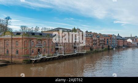 YORK ENGLAND THE OLD BONDING WAREHOUSE AND OTHERS SITUATED ON THE RIVER OUSE AND TERRY AVENUE Stock Photo