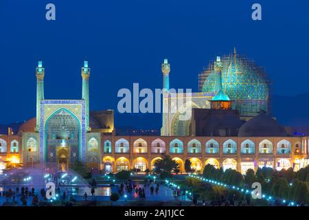 Masjed-e Imam Mosque at sunset, Maydam-e Iman square, Esfahan, Iran Stock Photo