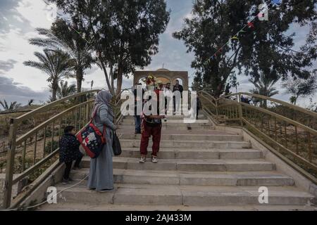 Gaza, Palestine. 2nd Jan, 2020. A man in traditional costume at the steps of a rock dome replica from the Old City of Jerusalem, during the opening.Palestinians open up an amusement suspension railway dubbed ''The Return Train'' at the theme park in Khan Yunis. Credit: Yousef Masoud/SOPA Images/ZUMA Wire/Alamy Live News Stock Photo