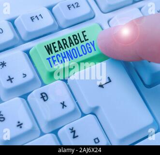  Wearable Technology: Electronics: Accessories