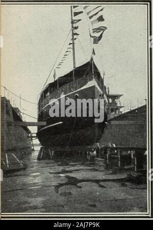 Review of reviews and world's work . Vto EuafMtring XoinutM MAP OF THE HARBOR OF PARA. BRAZIL. THE AMERICAN REVIEW Oh RHI^IEIVS.. 1 A PARA RIVER STEAMER IN DRY DOCK. Para has had to be carried on by an expen-se system of lighterage, or else freight has had be transferred from river steamers to oceaniamers under the difficulties of wind and tide. Owing to the great variety of its uses, rub-r has become one of the necessaries ofmmerce, and it is to this fact that Paraves its great developments. It will be re-embered that about six years ago a waras impending between Brazil and Bolivia?er the bou Stock Photo