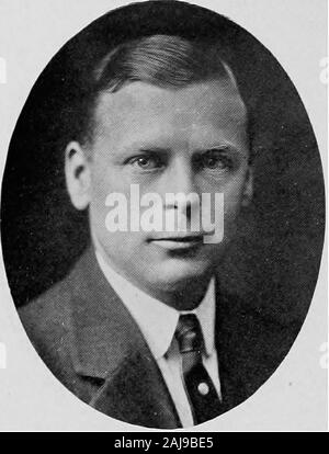 Empire state notables, 1914 . ABRAHAM JACOBIPhysicianNew York City JOSEPH E. WINTERS, M. D. Professor of Diseases of Children, Cornell University Medical College New York City 326 Empire State Notables physicians and surgeons.
