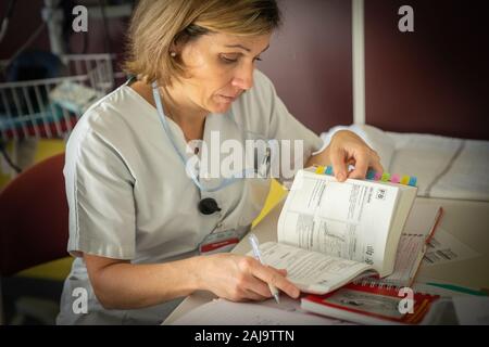 Acupuncture pour femmes enceintes Stock Photo