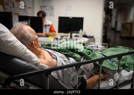 Urgences adulte d'un centre hospitalier Stock Photo
