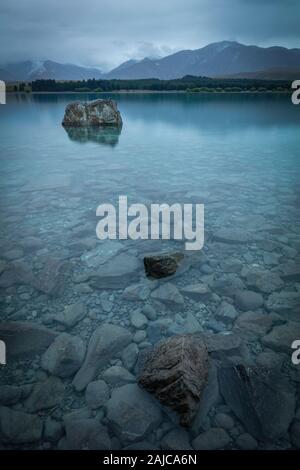 Landscape of Lake Tekapo in South Island, New Zealand Stock Photo - Alamy