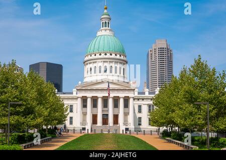 St. Louis, Missouri, USA at the Old Courthouse in the afternoon. Stock Photo