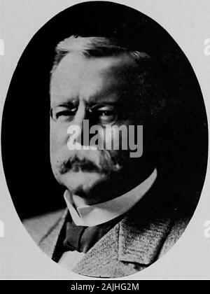 Empire state notables, 1914 . ELMER ELLSWORTH COOLEY Bennet & Coolcy, Counsellors-at-Law New York City BAINBRIDGE COLBY Lawyer New York City Empire State Notables LAWYERS 133. R. FLOYD CLARKE Author and Counsellor-at-Law, Corporation and International Practice New York City Stock Photo