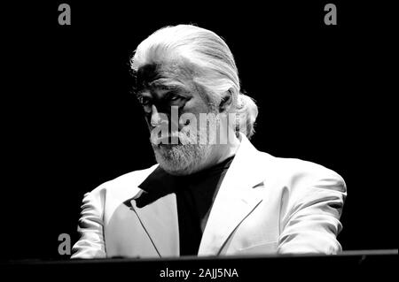 Milan Italy 23 October 2000 Live concert of Deep Purple & Romanian Philarmonic Orchestra + Ronnie James Dio at the Fila Forum Assago : Jon Lord  during the concert Stock Photo