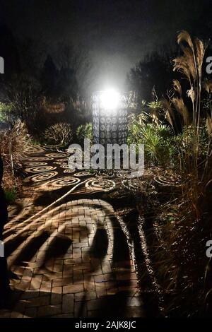Paper Pattern Light Window Photography Patterns of light through paper frames Stock Photo - Alamy