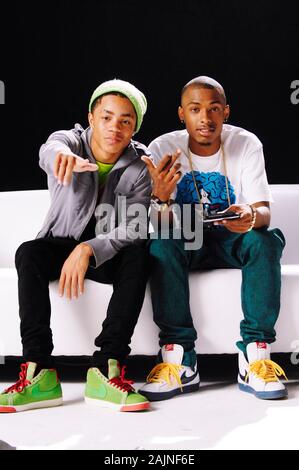 (L-R) Rappers Earl 'Ben J' Benjamin and Dominic 'Legacy' Thomas of New Boyz portrait on set at New Boyz featuring Ray J 'Tie Me Down' Music Video on August 17, 2009 in Los Angeles, California. Stock Photo