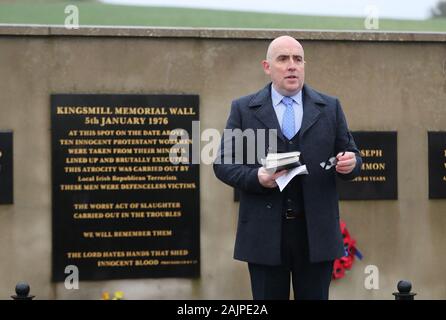 Pastor Barrie Halliday speaking at the Kingsmill memorial service at the scene of the atrocity in Co Armagh. Stock Photo