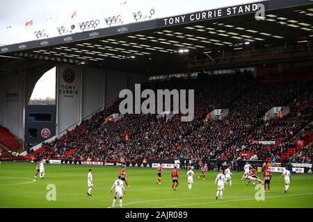 A general view of match action between Sheffield United and AFC Fylde during the FA Cup third round match at Bramall Lane, Sheffield. Stock Photo