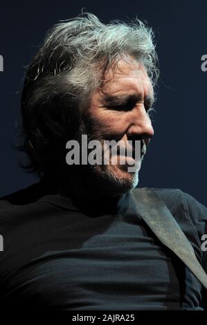 Milano Italy  04/01/2011 : Live concert of Roger Waters at the Forum of Assago, The Wall Tour 2010/2011 Stock Photo