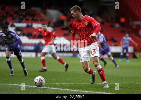 LONDON, ENGLAND - JANUARY 5TH Toby Stevenson of Charlton Athletic in action during the FA Cup match between Charlton Athletic and West Bromwich Albion at The Valley, London on Sunday 5th January 2020. (Credit: Jacques Feeney | MI News) Photograph may only be used for newspaper and/or magazine editorial purposes, license required for commercial use Credit: MI News & Sport /Alamy Live News Stock Photo