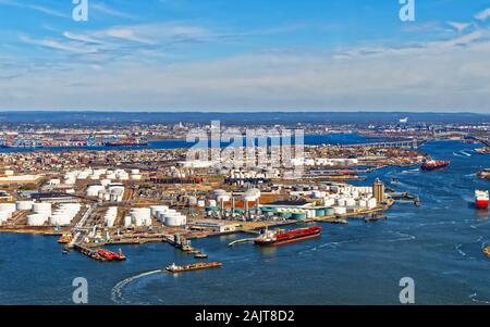 View of Port Newark and the MAERSK shipping containers in Bayonne reflex Stock Photo