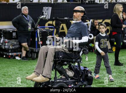 New Orleans, LA, USA. 5th Jan, 2020. Former New Orleans Saints player Steve Gleason is on the sideline before NFL Wild Card Playoff action between the New Orleans Saints and the Minnesota Vikings at the Mercedes Benz Superdome in New Orleans, LA. Jonathan Mailhes/CSM/Alamy Live News Stock Photo