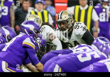 Minnesota Vikings defensive end Jonathan Bullard (93) lines up during a NFL  football game against the Miami Dolphins, Sunday, Oct.16, 2022 in Miami  Gardens, Fla. (AP Photo/Alex Menendez Stock Photo - Alamy