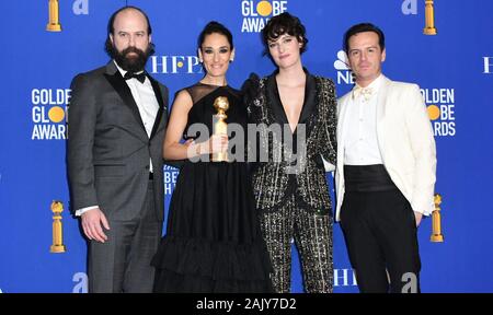 Beverly Hills, California, USA. 05 January 2020 - Beverly Hills, California - Brett Gelman, Sian Clifford, Phoebe Waller-Bridge, Andrew Scott. 77th Annual Golden Globes - Press Room held at Beverly Hilton Hotel. Photo Credit: Birdie Thompson/AdMedia /MediaPunch Credit: MediaPunch Inc/Alamy Live News Stock Photo